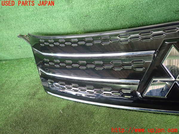 2UPJ-9239421050]アウトランダーPHEV(GN0W)ラジエターグリル 中古_2