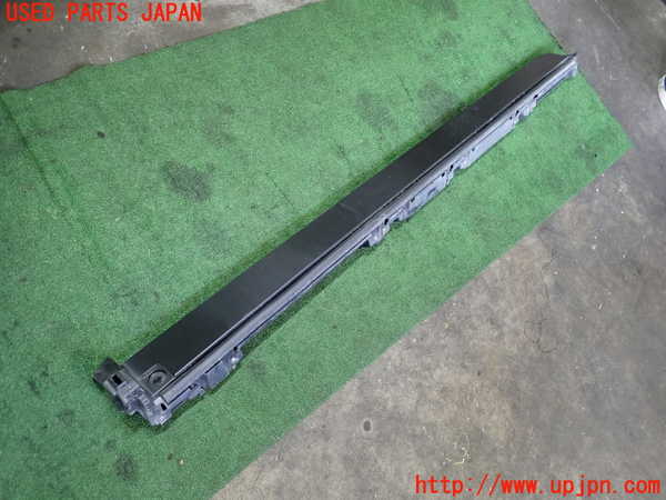 2UPJ-9239421390]アウトランダーPHEV(GN0W)右サイドステップ 中古_2