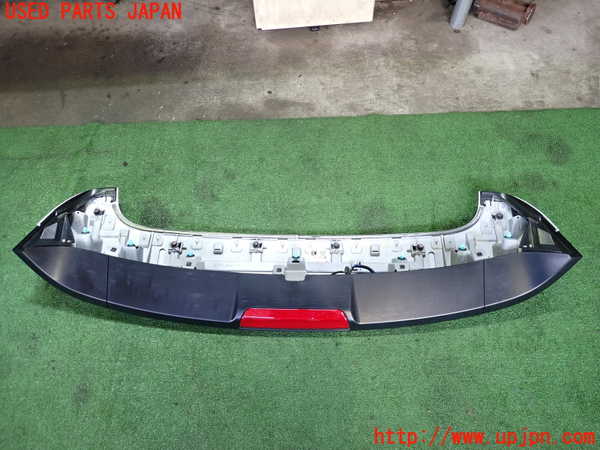 2UPJ-9239421520]アウトランダーPHEV(GN0W)リアスポイラー 中古_2
