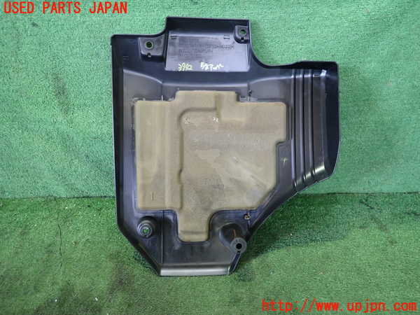 2UPJ-9239422160]アウトランダーPHEV(GN0W)エンジンアッパーカバー 中古_2