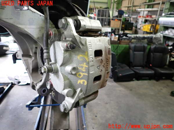 2UPJ-9239424085]アウトランダーPHEV(GN0W)左フロントキャリパー 中古_2