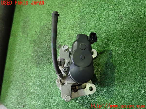 2UPJ-9239424095]アウトランダーPHEV(GN0W)左リアキャリパー 中古_2