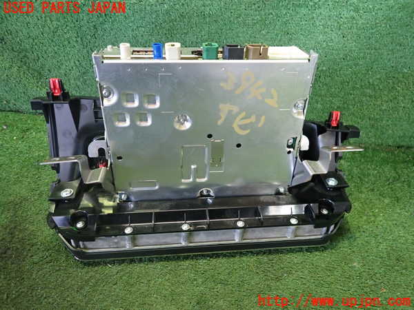 2UPJ-9239426589]アウトランダーPHEV(GN0W)カーナビゲーション 中古_2