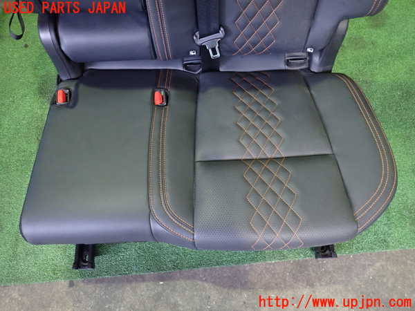 2UPJ-9239427175]アウトランダーPHEV(GN0W)左2列目シート 中古_3