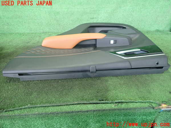2UPJ-9239421294]アウトランダーPHEV(GN0W)右後ドア内張り 中古_3