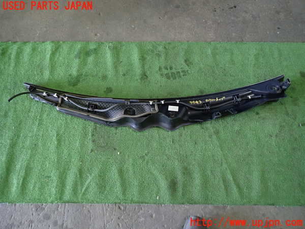 1UPJ-9239431190]ベンツ C180 W204(204049)カウルトップ 中古_4