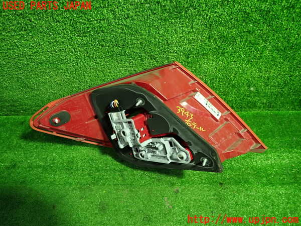 1UPJ-9239431530]ベンツ C180 W204(204049)右テールランプ 中古_3