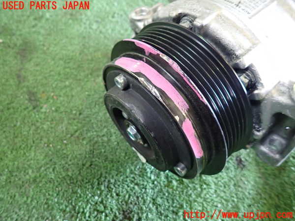 1UPJ-9239436025]ベンツ C180 W204(204049)エアコンコンプレッサー ジャンク_3