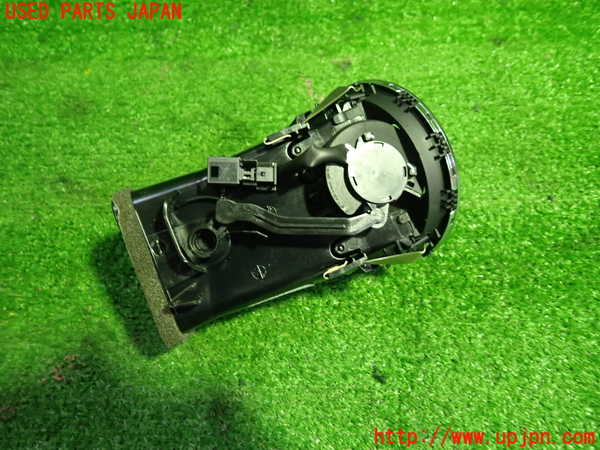 1UPJ-9239437526]ベンツ C180 W204(204049)エアコン吹き出し口1(右) 中古_2