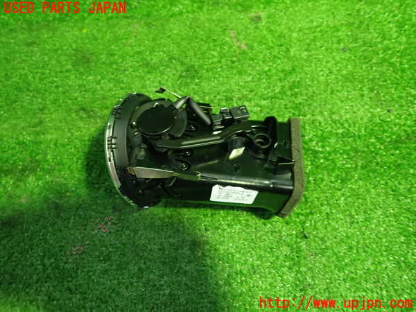 1UPJ-9239437527]ベンツ C180 W204(204049)エアコン吹き出し口2(左) 中古_2