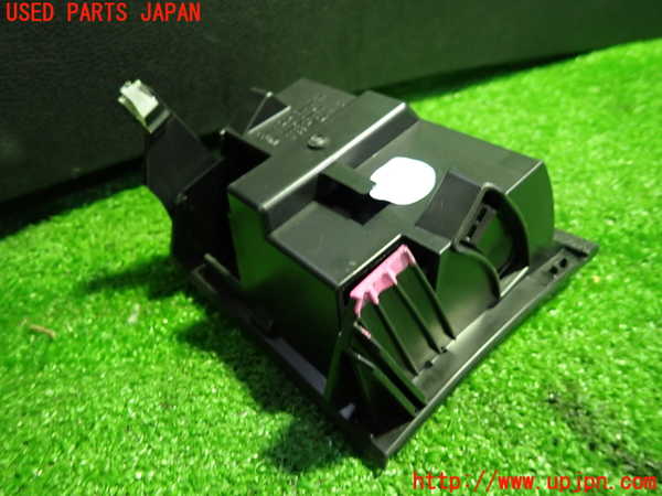 1UPJ-9239437540]ベンツ C180 W204(204049)センターコンソール 中古_2