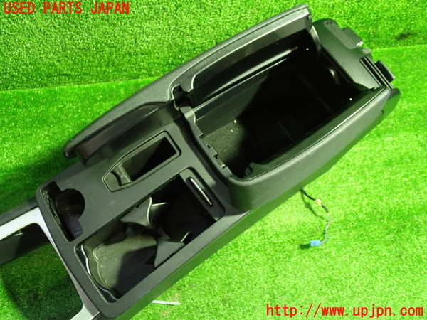 1UPJ-9239437540]ベンツ C180 W204(204049)センターコンソール 中古_4