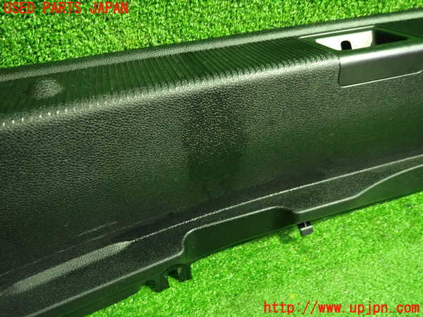 1UPJ-9239437773]ベンツ C180 W204(204049)ラゲッジトレイ3 中古_2