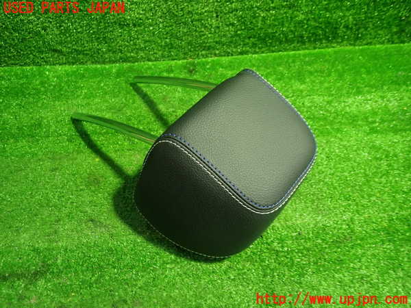 1UPJ-9239437150]ベンツ C180 W204(204049)右2列目ヘッドレスト 中古_2