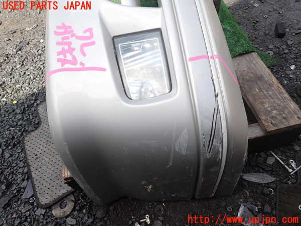 1UPJ-9239441010]ハイエースワゴン100系(KZH106W)フロントバンパー 中古_2