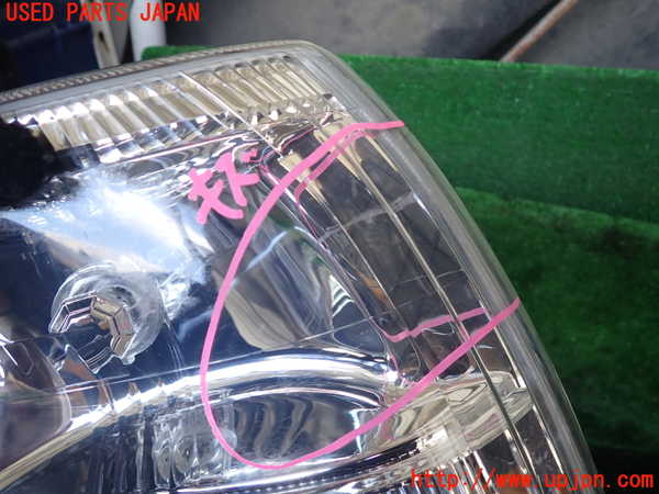 1UPJ-9239441150]ハイエースワゴン100系(KZH106W)右コーナーランプ 中古_2