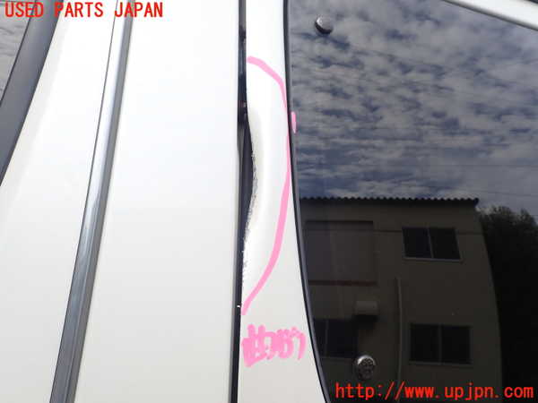 1UPJ-9239441320]ハイエースワゴン100系(KZH106W)左後ドア 中古(M2A55)_3