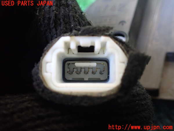 1UPJ-9239441210]ハイエースワゴン100系(KZH106W)右ドアミラー 中古_5