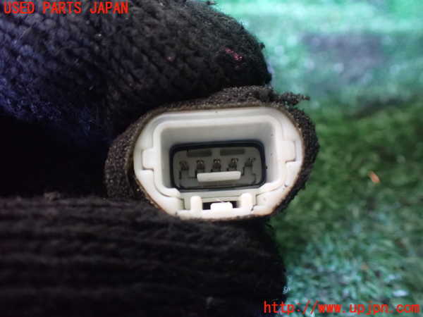 1UPJ-9239441212]ハイエースワゴン100系(KZH106W)左ドアミラー 中古_4