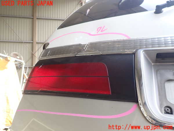 1UPJ-9239441566]ハイエースワゴン100系(KZH106W)バックドア リアゲート ハッチ 中古(M283)_3