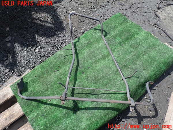 1UPJ-9239441700]ハイエースワゴン100系(KZH106W)スペアタイヤキャリア 中古_2