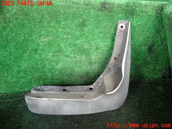 1UPJ-9239441450]ハイエースワゴン100系(KZH106W)右フロントマッドガード(泥除け) 中古_2