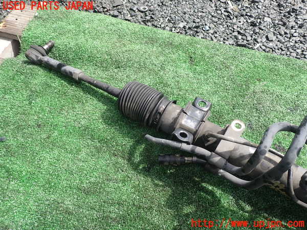 1UPJ-9239444235]ハイエースワゴン100系(KZH106W)パワステギアボックス 中古_3