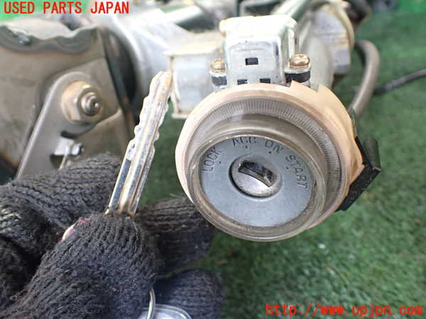 1UPJ-9239444260]ハイエースワゴン100系(KZH106W)ステアリングシャフト 中古_2