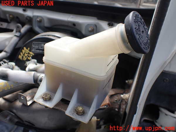 1UPJ-9239444050]ハイエースワゴン100系(KZH106W)ブレーキマスターシリンダー 中古_3