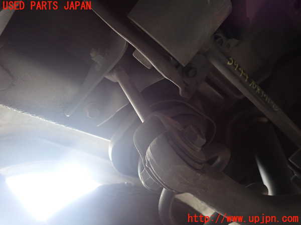 1UPJ-9239445445]ハイエースワゴン100系(KZH106W)リアスタビライザー 中古_2