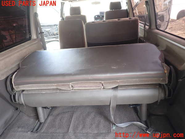 1UPJ-9239447210]ハイエースワゴン100系(KZH106W)3列目シート 中古_4