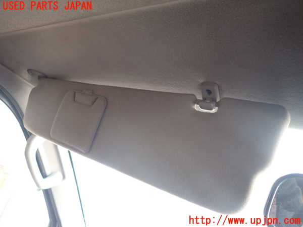 1UPJ-9239447630]ハイエースワゴン100系(KZH106W)室内サンバイザー左側 中古_2