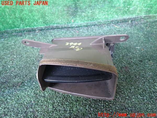 1UPJ-9239447527]ハイエースワゴン100系(KZH106W)エアコン吹き出し口2 (左) 中古_2