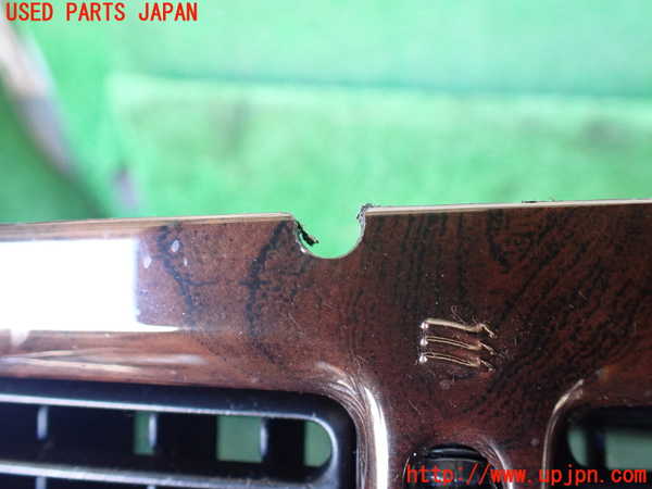 1UPJ-9239447510]ハイエースワゴン100系(KZH106W)メーターフード 中古_3