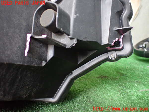 1UPJ-9239451132]デリカD：5(CV1W)左ヘッドライト HID 中古_4