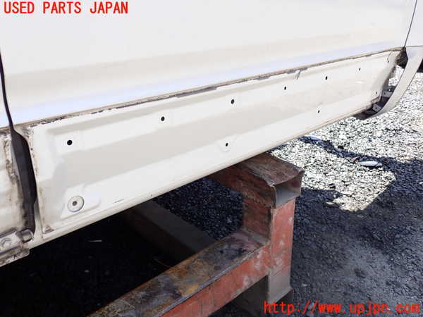 1UPJ-9239451230]デリカD：5(CV1W)右前ドア AGC M2H3 中古_4