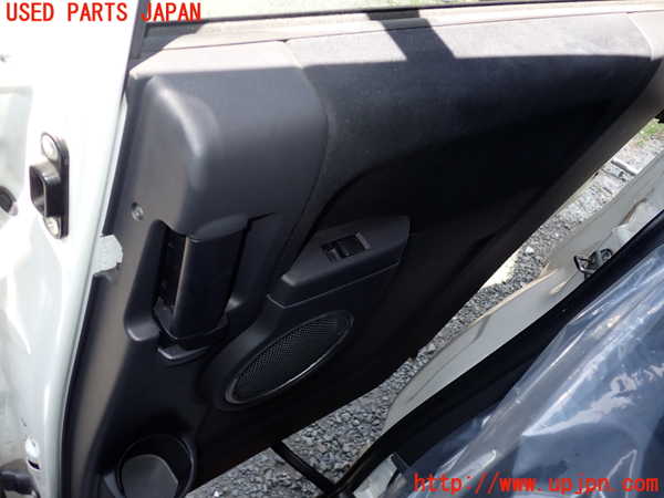 1UPJ-9239451290]デリカD：5(CV1W)右後ドア AGC M2L3 中古_2