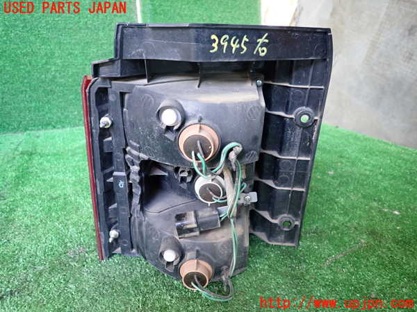 1UPJ-9239451530]デリカD：5(CV1W)右テールランプ 中古_2