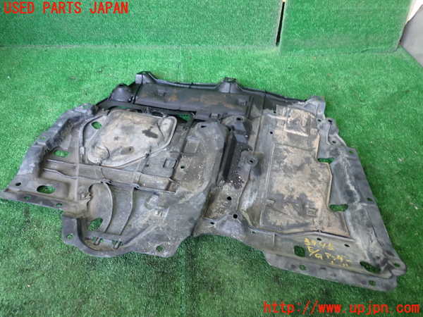 1UPJ-9239452170]デリカD：5(CV1W)エンジンアンダーカバー 中古_2