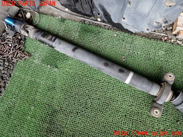 1UPJ-9239453410]デリカD：5(CV1W)リアプロペラシャフト 中古_2