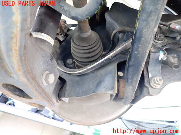 1UPJ-9239454305]デリカD：5(CV1W)左リアナックルハブ 中古_3