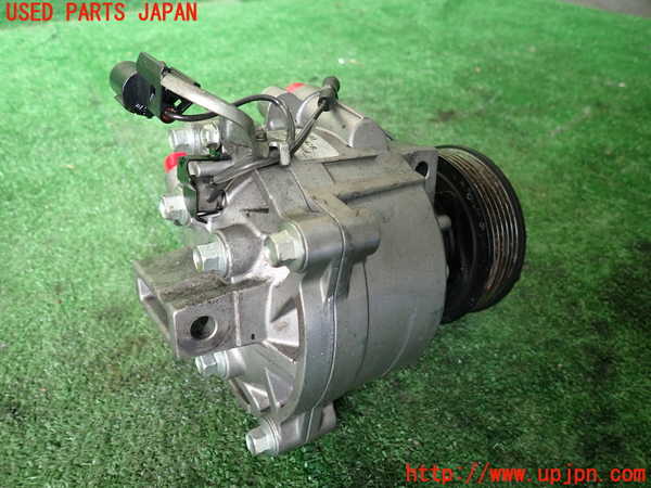 1UPJ-9239456025]デリカD：5(CV1W)エアコンコンプレッサー 中古_2