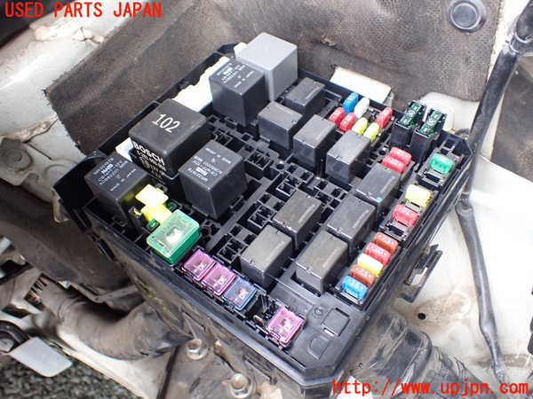 1UPJ-9239456741]デリカD：5(CV1W)ヒューズボックス1 中古_2