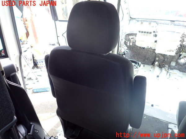1UPJ-9239457175]デリカD：5(CV1W)左2列目シート 中古_4