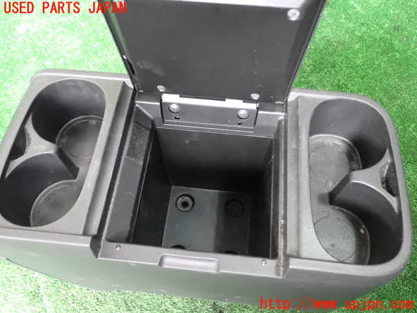 1UPJ-9239457540]デリカD：5(CV1W)センターコンソール 中古_3