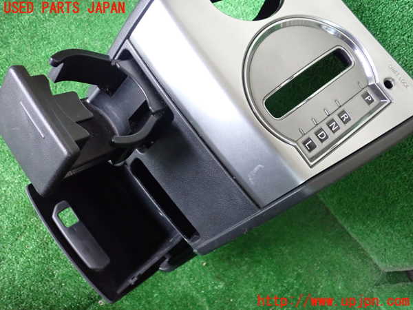 1UPJ-9239457549]デリカD：5(CV1W)コンソール 中古_4