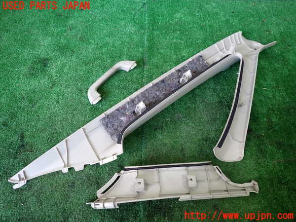 1UPJ-9239457660]デリカD：5(CV1W)左フロントピラートリム 中古_2