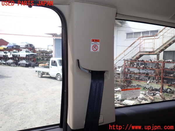 1UPJ-9239457675]デリカD：5(CV1W)右リアピラートリム 中古_3