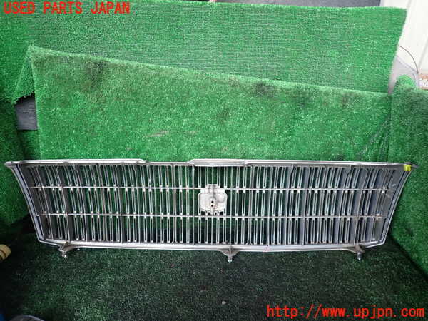 1UPJ-9239461050]クラウン 4ドア ハードトップ(GS151H)ラジエターグリル 中古_3