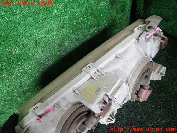 1UPJ-9239461130]クラウン 4ドア ハードトップ(GS151H)右ヘッドライト ハロゲン (ジャンク品) 中古_3